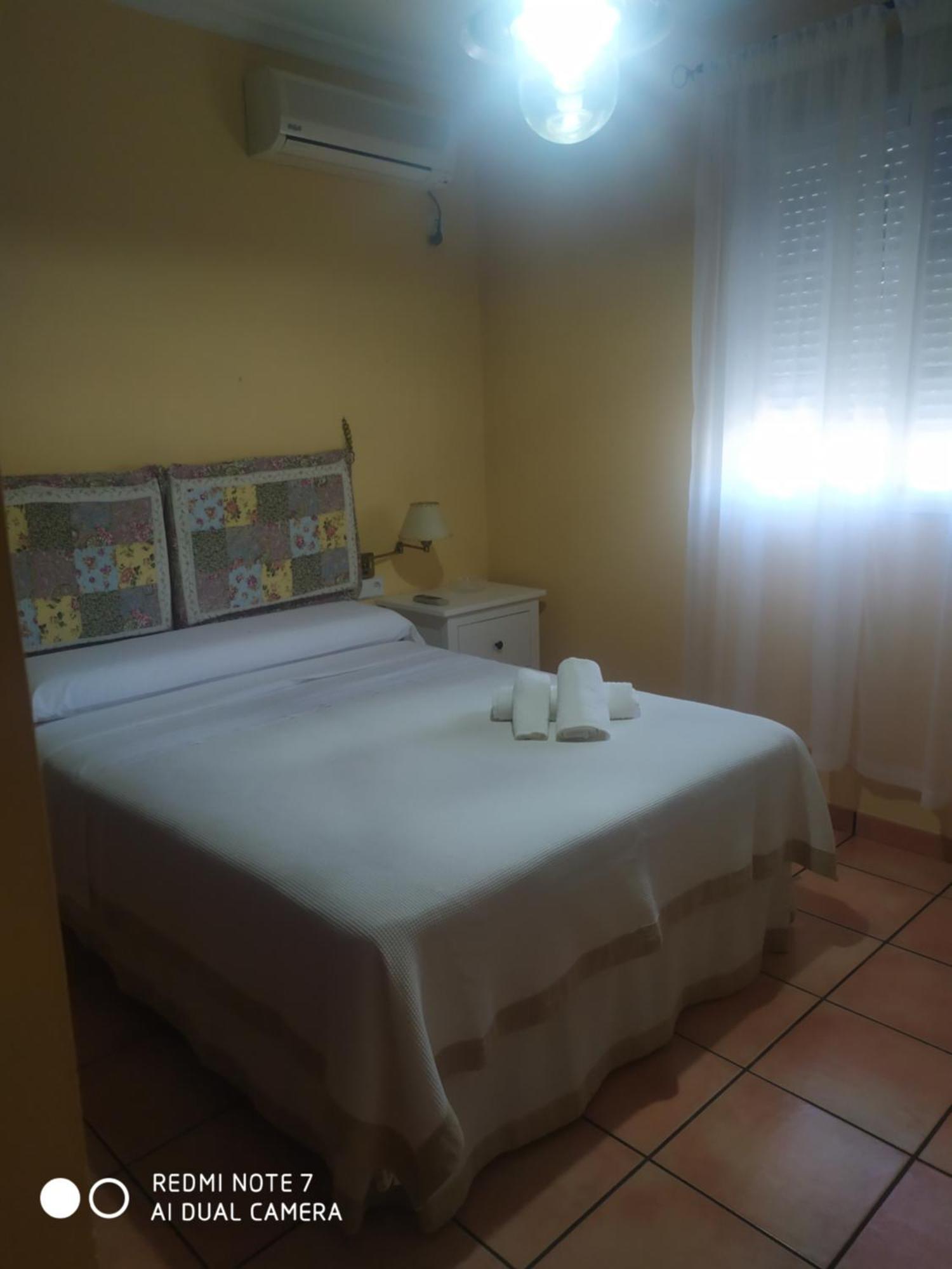 Chalet Con Encanto Villa Palomares del Rio Ngoại thất bức ảnh