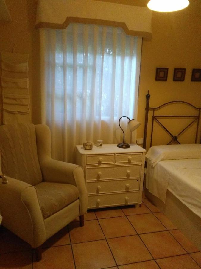 Chalet Con Encanto Villa Palomares del Rio Ngoại thất bức ảnh